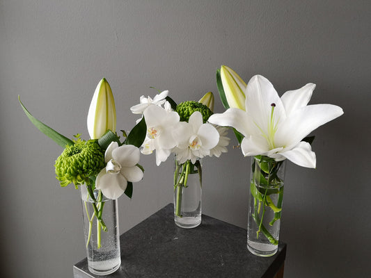 trio bud vase