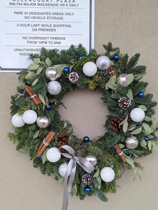 White silver Christmas wreath (24'')