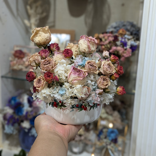 Dry Flower Arrangement in medium pot