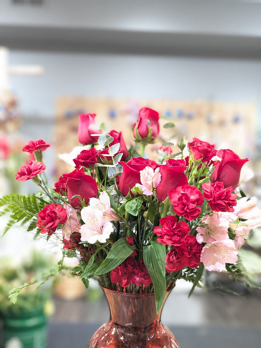 Medium romance vase arrangement