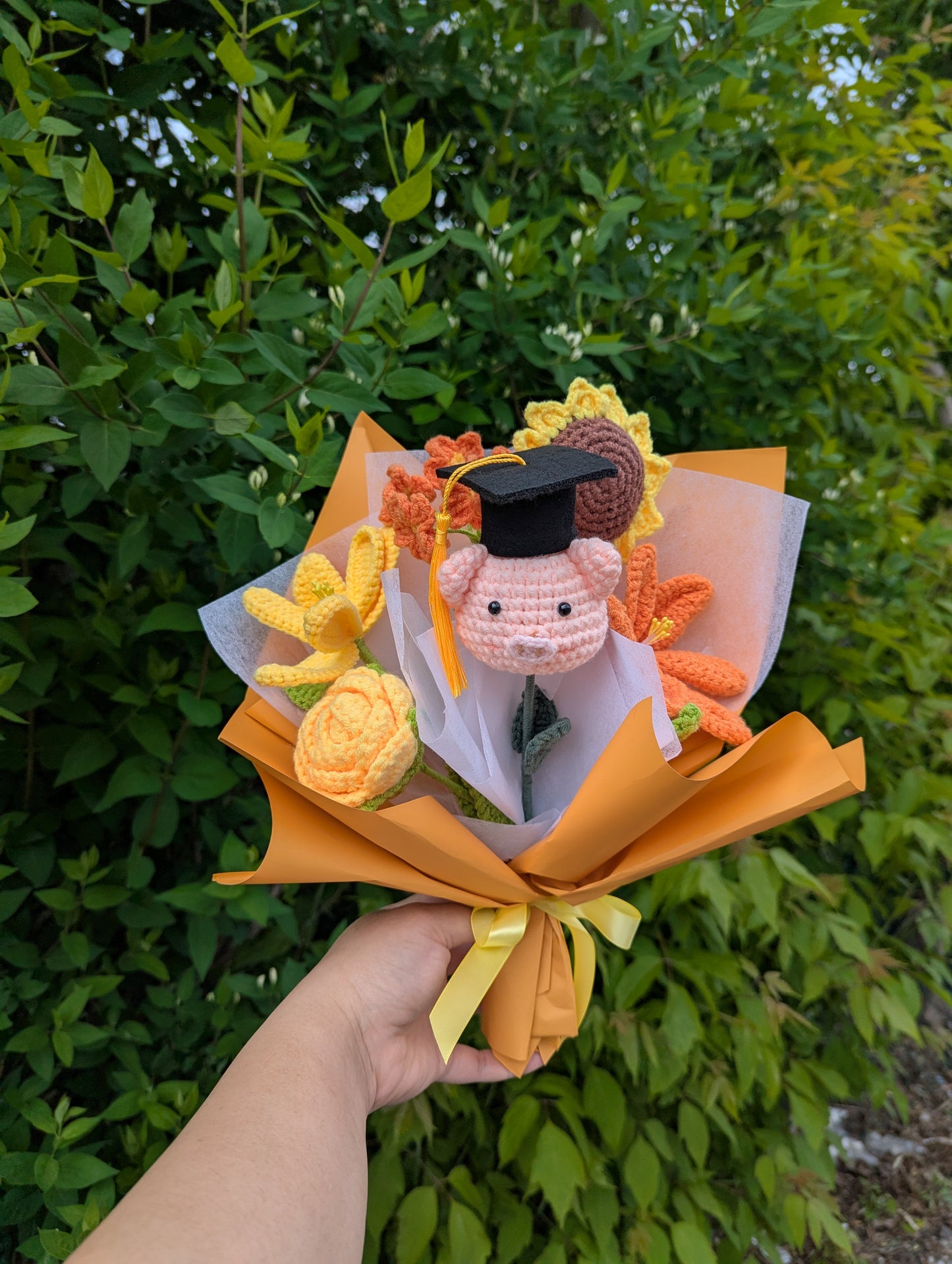 yarn knitted flower bouquet (petty size) 针织花束 002