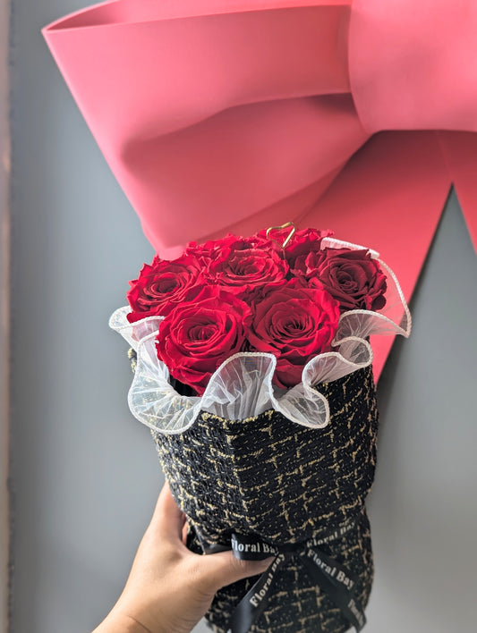 petty preserved rose bouquet (小巧永生花花束)