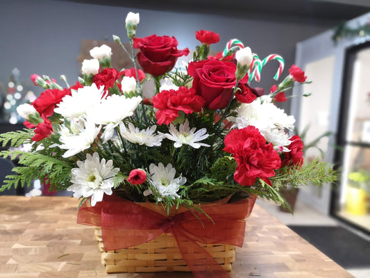 Jolly candy cane basket (medium)