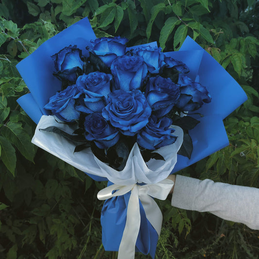 Dozen Blue rose bouquet