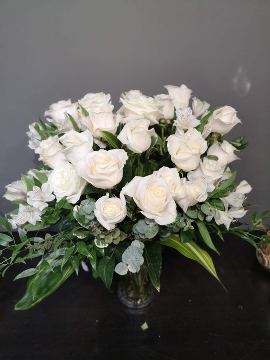 Elegancy Vase Arrangements