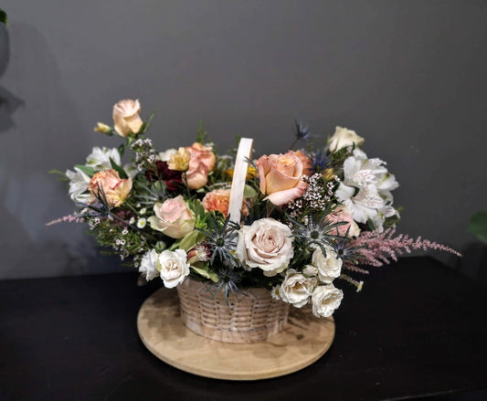 Floral Lady basket medium size