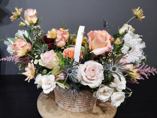 Floral Lady basket medium size