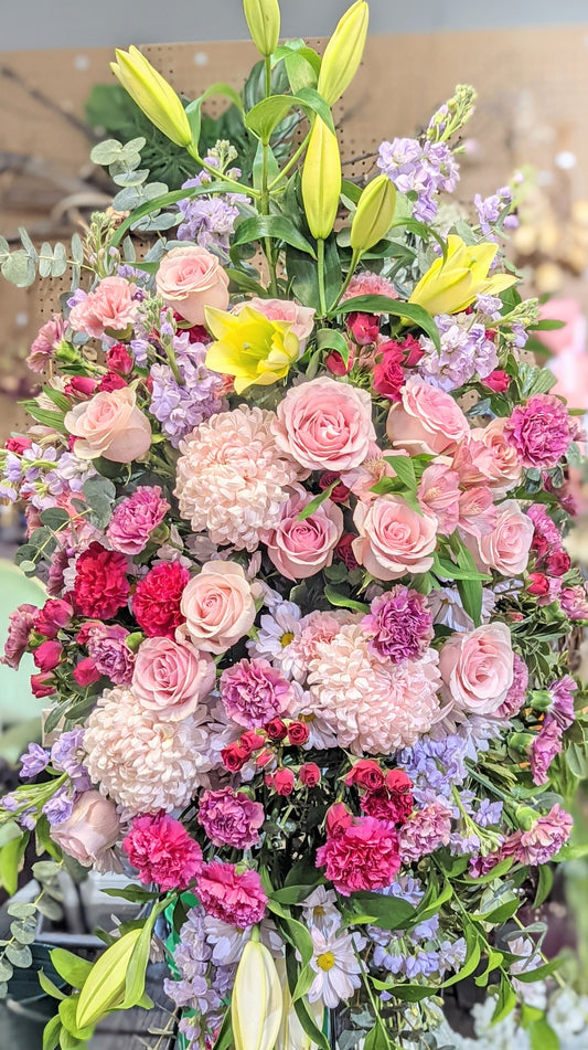 Fly Up High Grand Opening Standing Spray 步步高升花篮