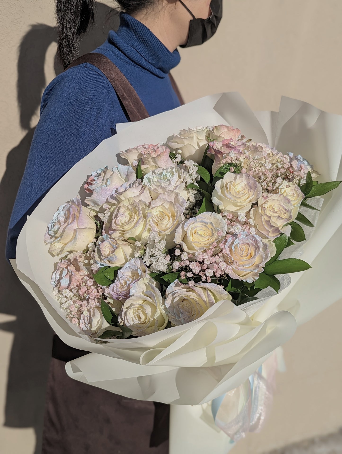 Dozen Macaron rose bouquet (12 and up)