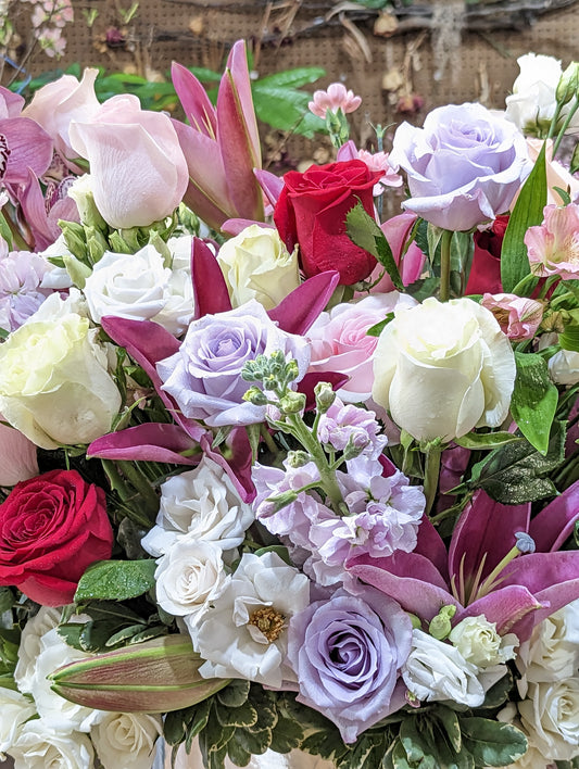 "Love you in first sight" Luxury floral box (extra large)