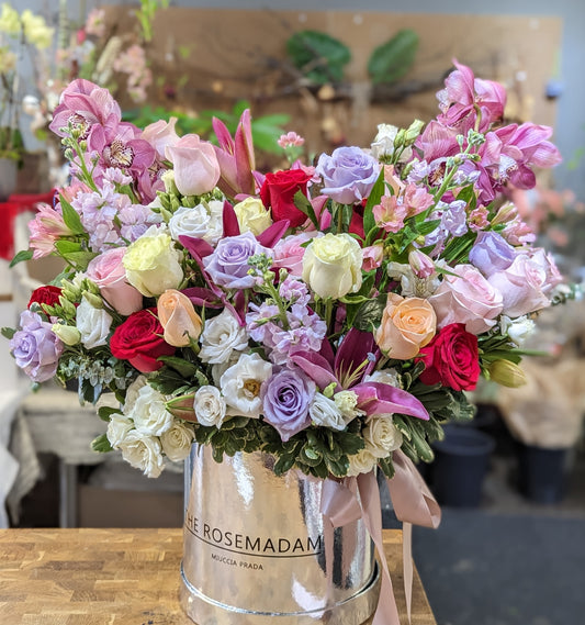 "Love you in first sight" Luxury floral box (extra large)