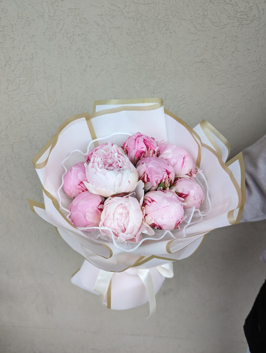 Peony Only bouquet (12)