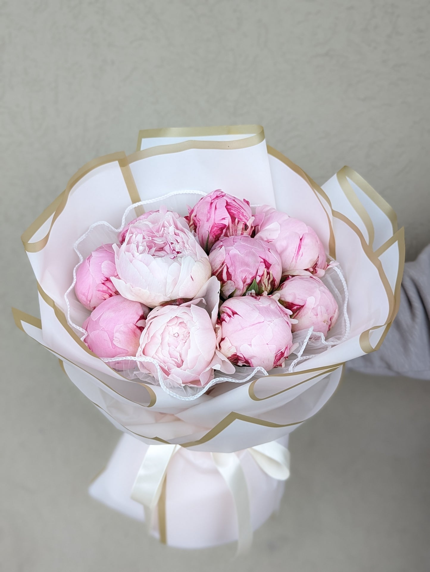 Peony Only bouquet (12)