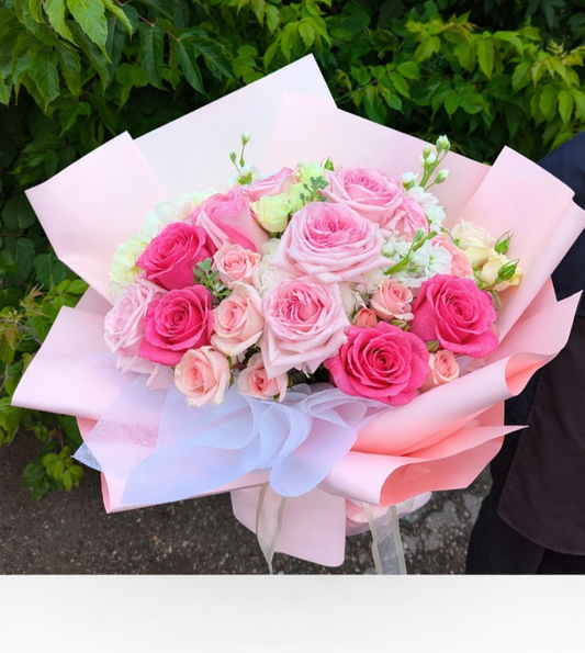 Pink Rosy hydrangea bouquet (extra large)
