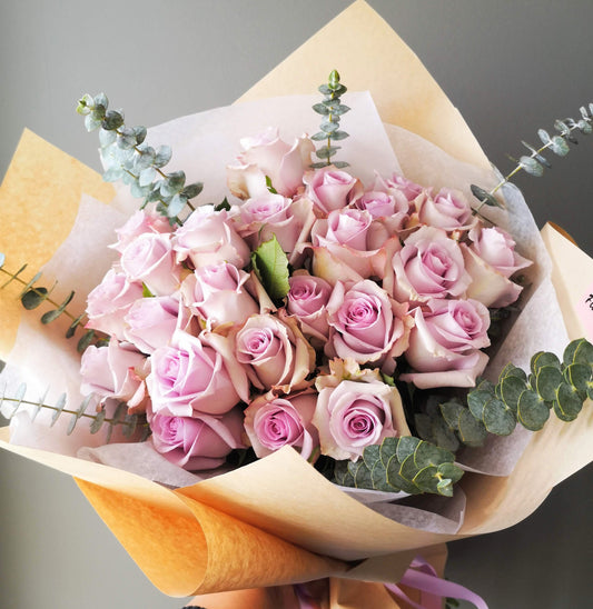 Lavender rose bouquet (24 roses)